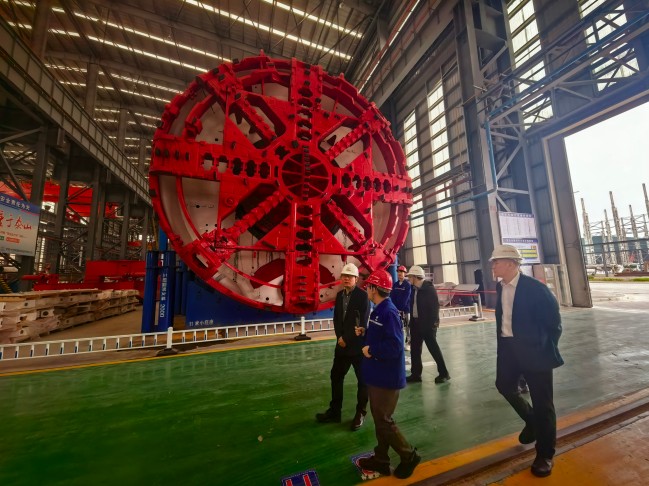 1744611592120064933.jpg d6ae7996801942f8d6335593067f04c.jpg