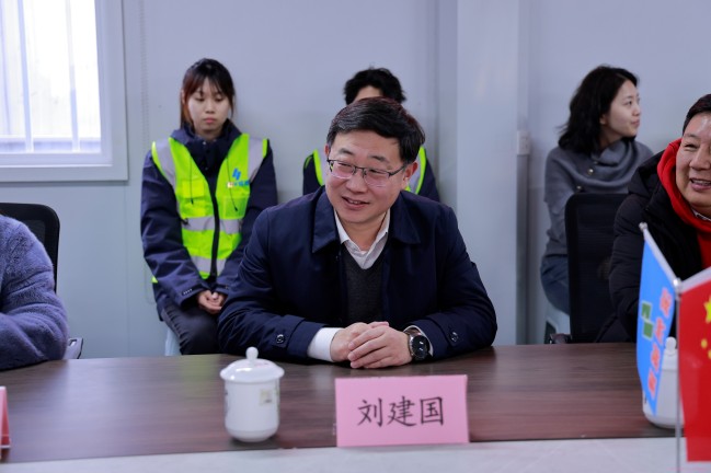 1770856481610006467.jpg _H8A5985.jpg